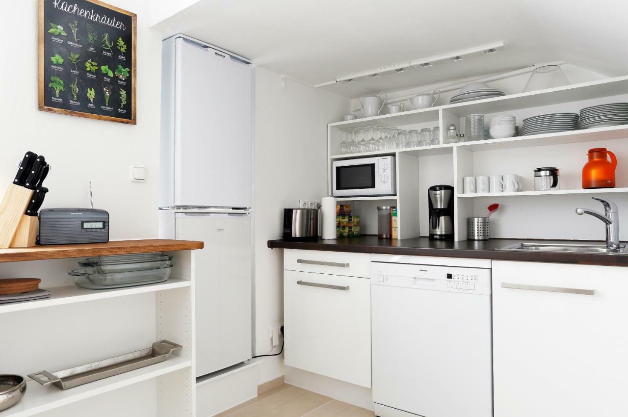 Droy By Rockchair Apartments L Superhost Status L 2 Bedroom Boxspringbeds Next To Center "Kurfuerstendamm" - Cozy Family & Business Flair Welcomes You! Berlin Eksteriør bilde